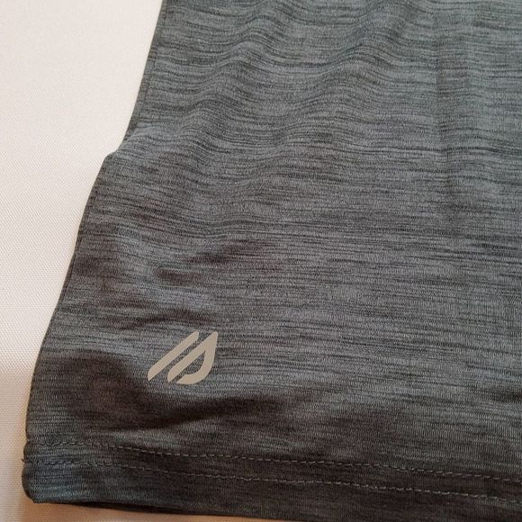 *NWT* EDDIE BAUER ID MOTION Size S - Picture 5 of 9